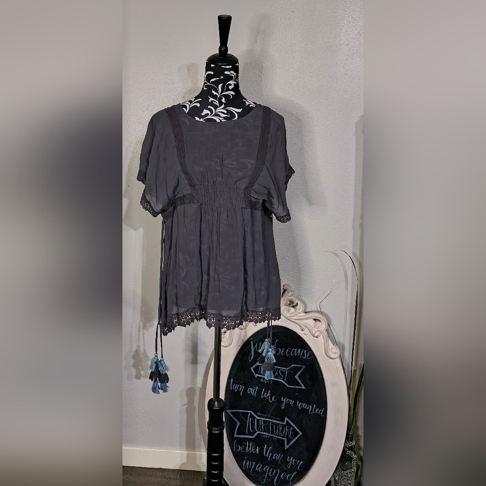 Knox Rose Charcoal Lace Trim Blouse